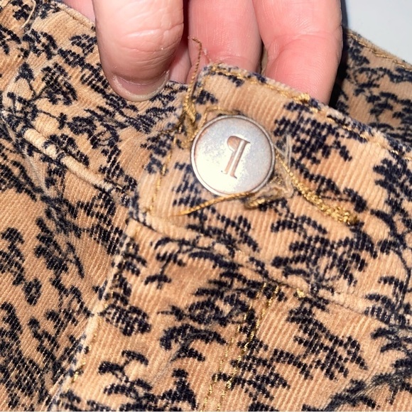 NWOT PILCRO AND THE LETTERPRESS ANTHROPOLOGIE SERIF CORDUROY PANTS POPULAR BRAND - Picture 7 of 9